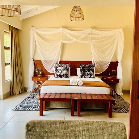 Hwange Safari Lodge Dete Kültér fotó