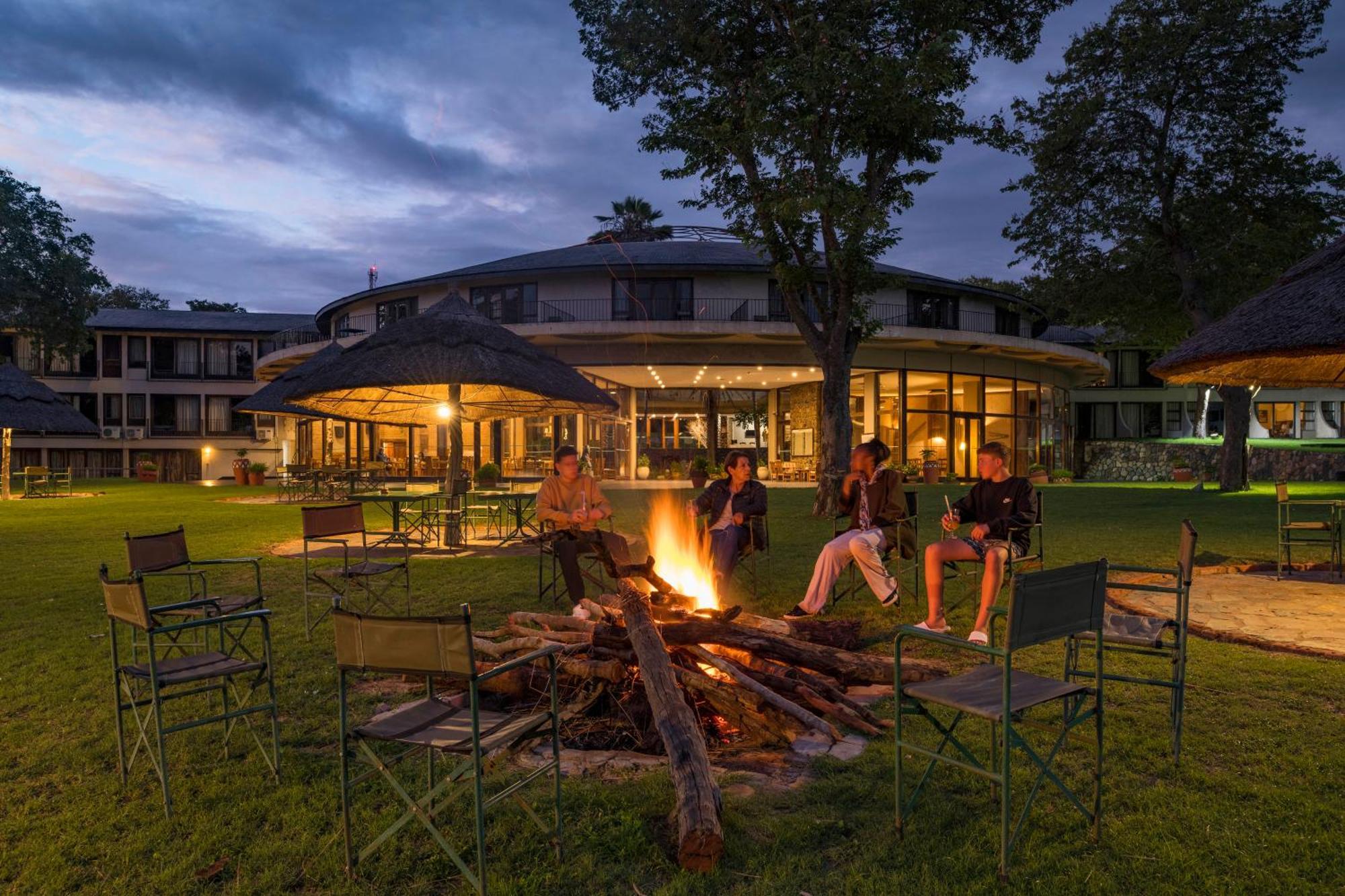 Hwange Safari Lodge Dete Kültér fotó
